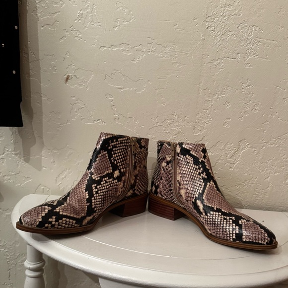 Aldo Leather Snakeskin Ankle Boots size 7.5 - Picture 6 of 11